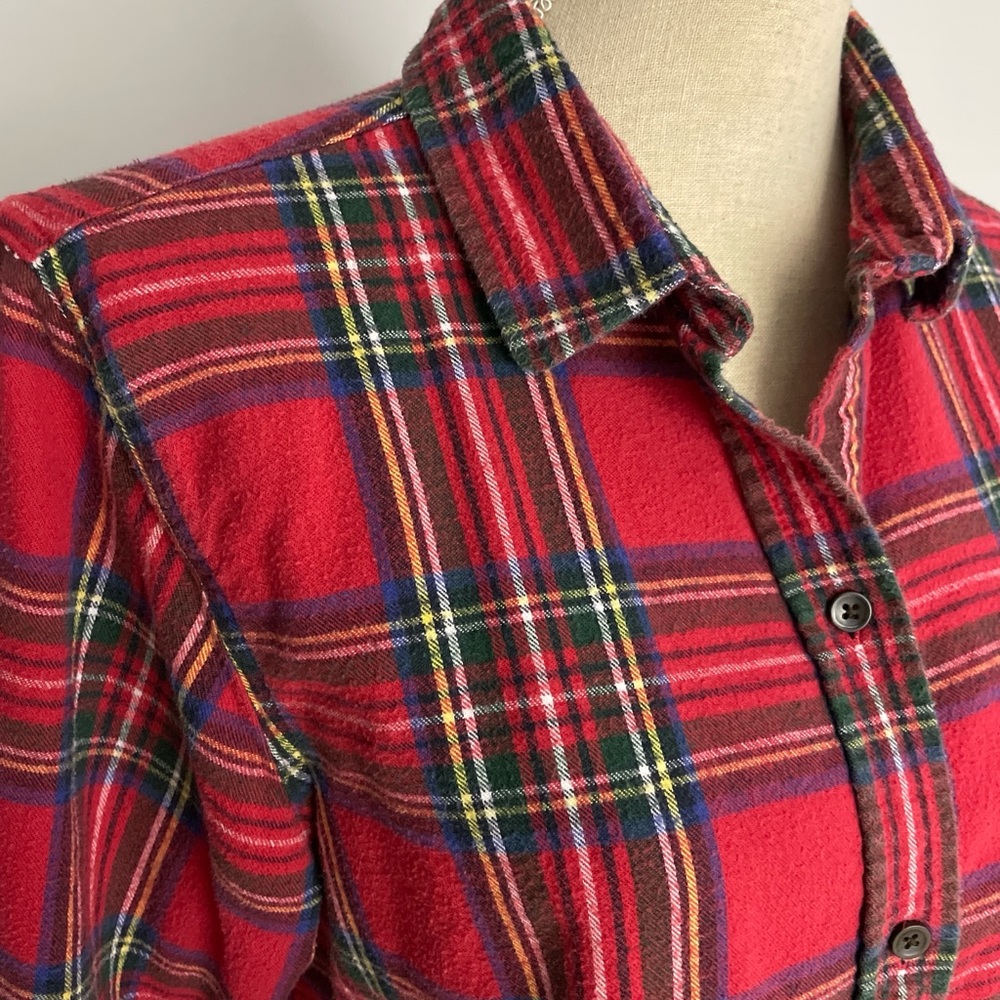 L.L. Bean Women's Scotch Plaid Flannel Shirt Relaxed Large Red Green - Picture 5 of 10